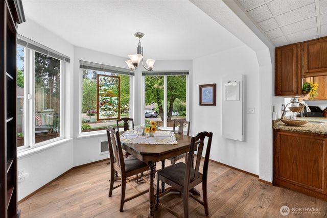 6201 75th Avenue Ct W, University Place, WA 98467