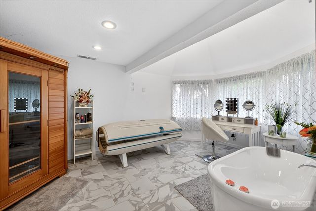 6201 75th Avenue Ct W, University Place, WA 98467