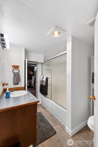 6201 75th Avenue Ct W, University Place, WA 98467