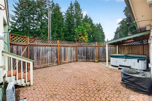 6201 75th Avenue Ct W, University Place, WA 98467