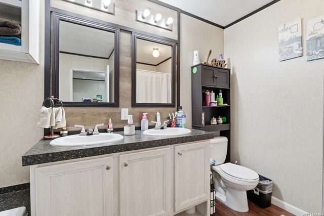 23202 SILVER CHALICE, Elmendorf, TX 78112