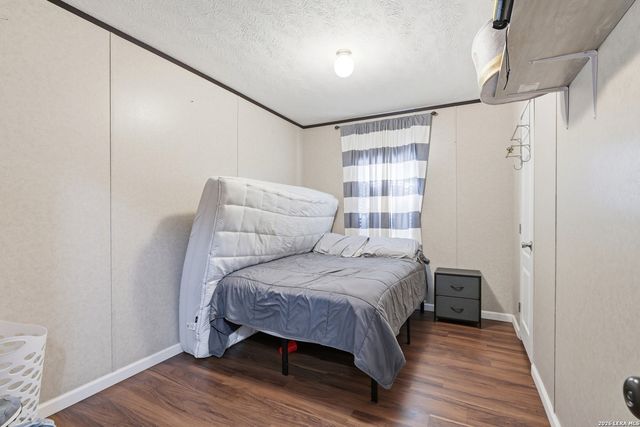 23202 SILVER CHALICE, Elmendorf, TX 78112