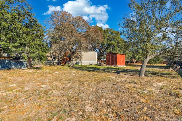 23202 SILVER CHALICE, Elmendorf, TX 78112