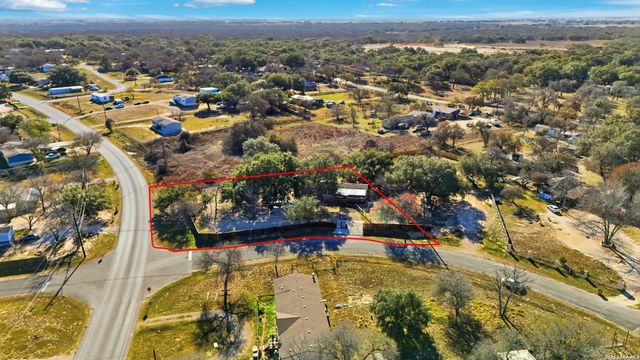 23202 SILVER CHALICE, Elmendorf, TX 78112