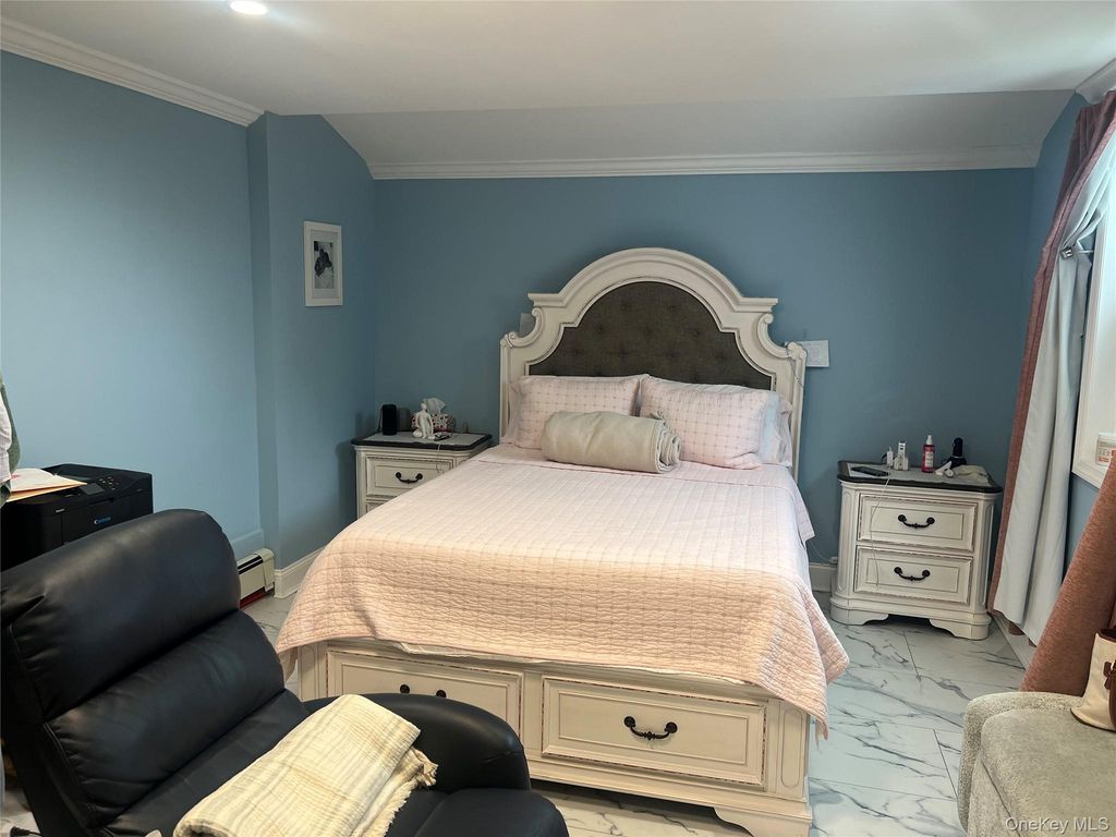 21 Marie Lane, Central Islip, NY 11722 — photo 2