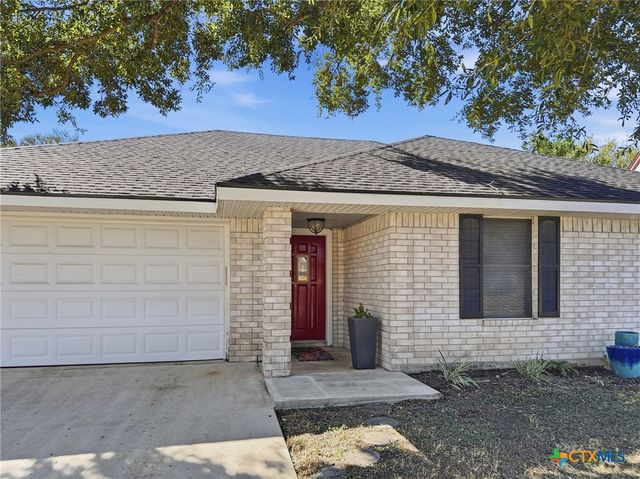 569 Kellys Way, New Braunfels, TX 78130