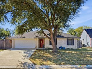 569 Kellys Way, New Braunfels, TX 78130
