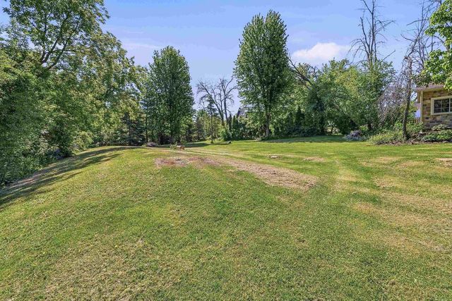 W7974 THOMASWOOD TRAIL, Fond Du Lac, WI 54937