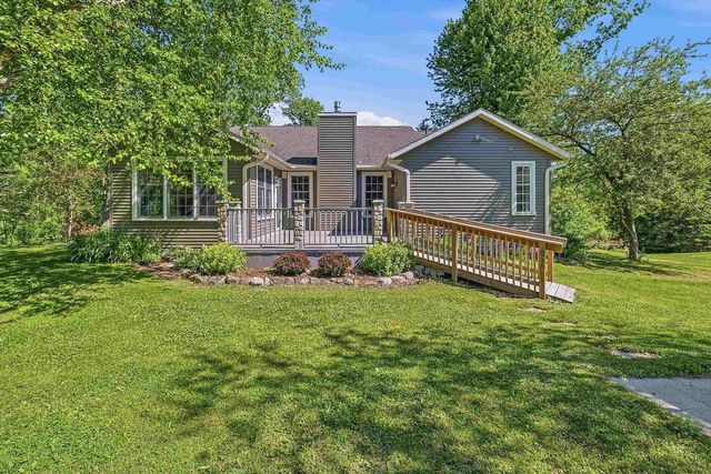 W7974 THOMASWOOD TRAIL, Fond Du Lac, WI 54937