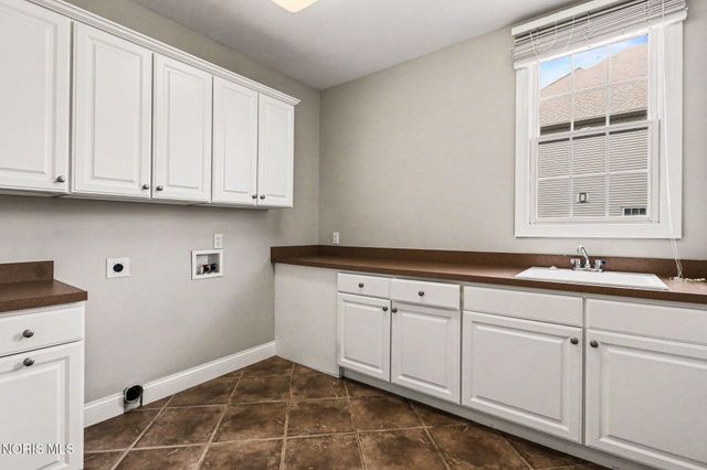 4577 Turtle Creek Drive, Perrysburg, OH 43551