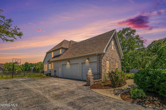 4577 Turtle Creek Drive, Perrysburg, OH 43551