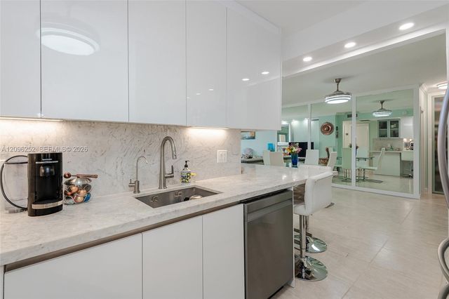 1980 S Ocean Drive 11K, Hallandale Beach, FL 33009