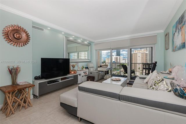 1980 S Ocean Drive 11K, Hallandale Beach, FL 33009