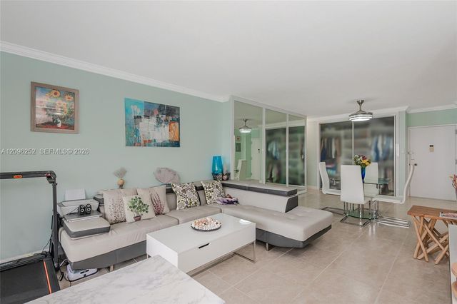 1980 S Ocean Drive 11K, Hallandale Beach, FL 33009