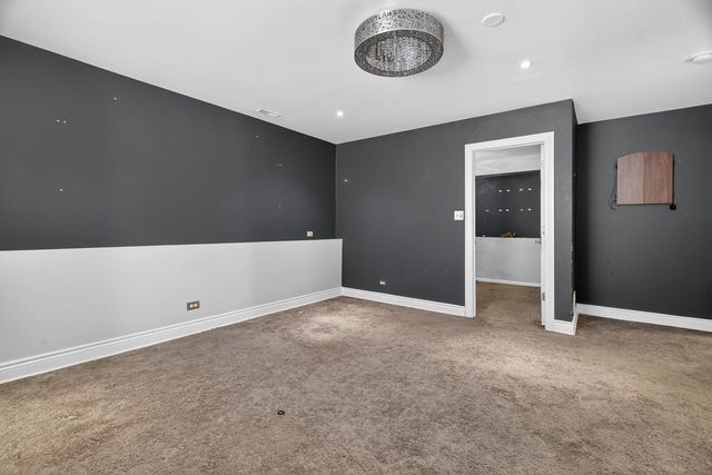 3015 140th Place, Blue Island, IL 60406