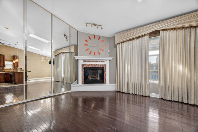 3015 140th Place, Blue Island, IL 60406