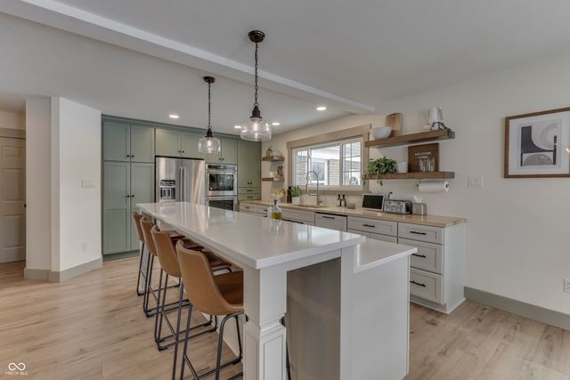 4529 W Private Road 170 N, Shelbyville, IN 46176