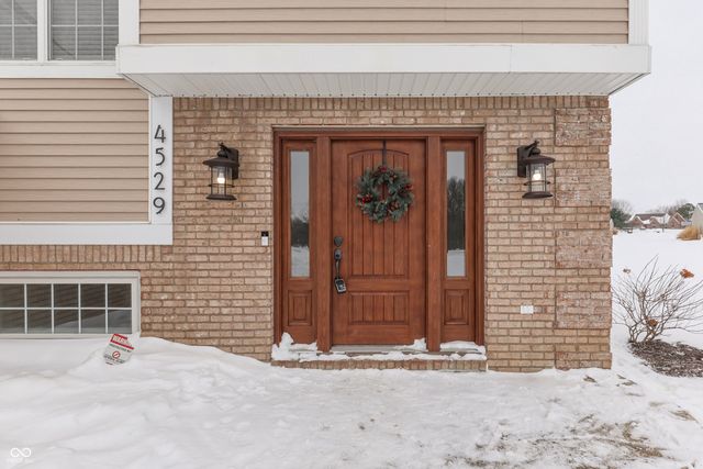 4529 W Private Road 170 N, Shelbyville, IN 46176