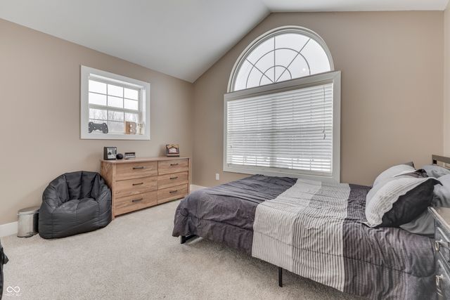 4529 W Private Road 170 N, Shelbyville, IN 46176