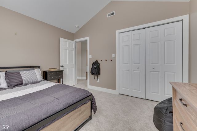 4529 W Private Road 170 N, Shelbyville, IN 46176