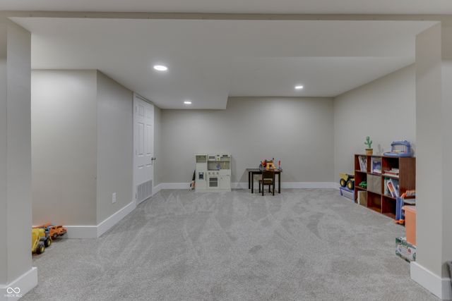 4529 W Private Road 170 N, Shelbyville, IN 46176