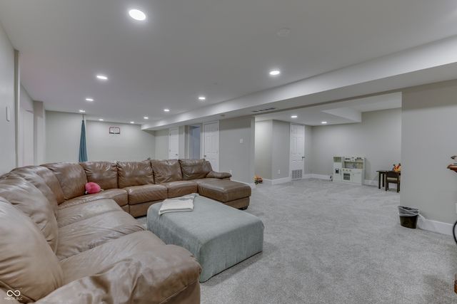 4529 W Private Road 170 N, Shelbyville, IN 46176