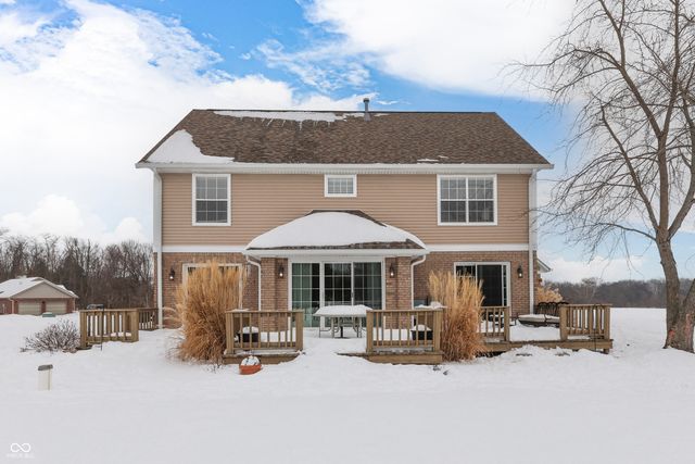 4529 W Private Road 170 N, Shelbyville, IN 46176