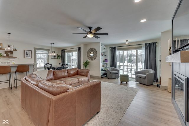 4529 W Private Road 170 N, Shelbyville, IN 46176