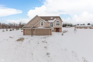 4529 W Private Road 170 N, Shelbyville, IN 46176