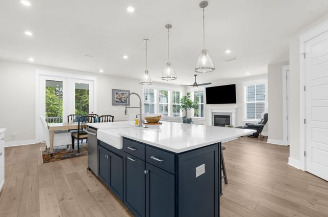 2276 Cultura Circle, Mount Pleasant, SC 29466