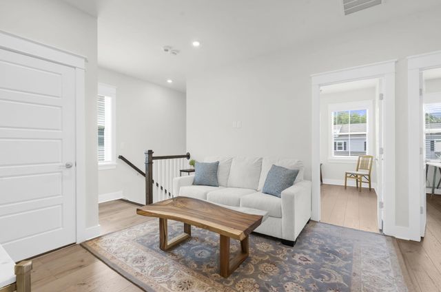 2276 Cultura Circle, Mount Pleasant, SC 29466