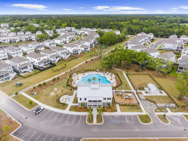 2276 Cultura Circle, Mount Pleasant, SC 29466