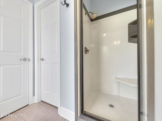 110 Seminole Lane, Loudon, TN 37774