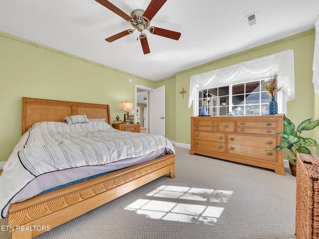 110 Seminole Lane, Loudon, TN 37774