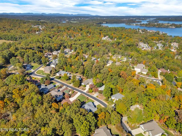 110 Seminole Lane, Loudon, TN 37774