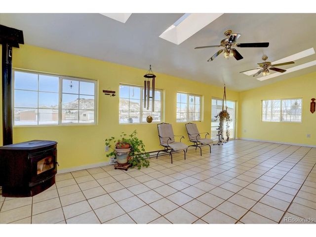 11810 Mesa View Rd, Larkspur, CO 80118