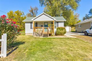 3708 Coronado Drive, Alton, IL 62002