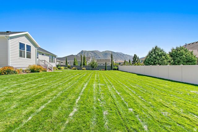 5747 W YORKSHIRE CT, Highland, UT 84003