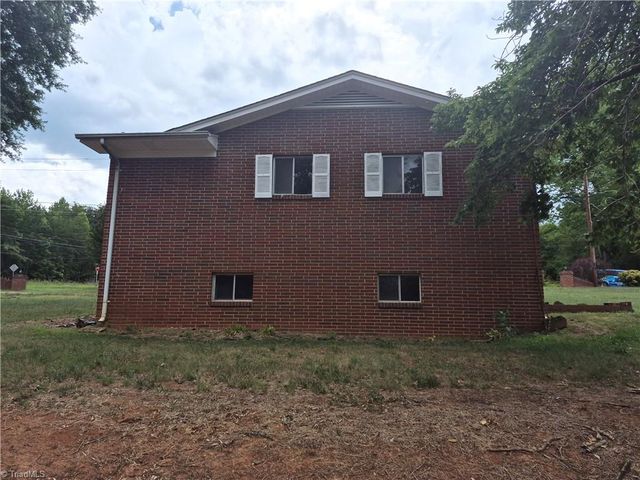 3150 Wentworth Street, Reidsville, NC 27320