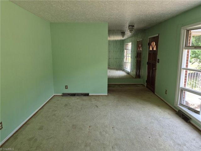 3150 Wentworth Street, Reidsville, NC 27320
