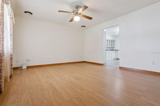 131 FLOWER QUEEN COURT, Orlando, FL 32807