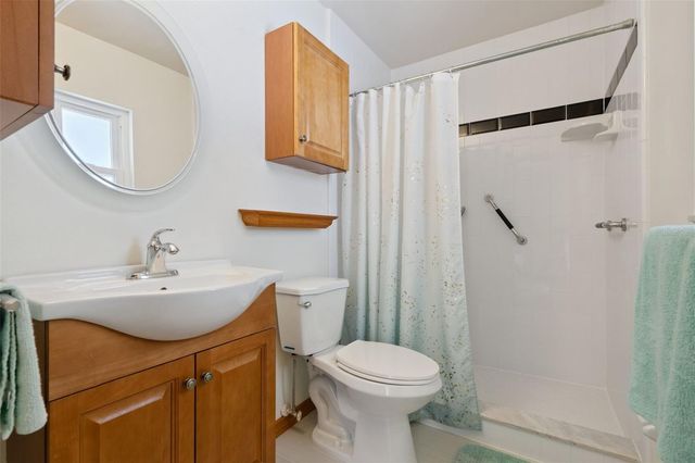 131 FLOWER QUEEN COURT, Orlando, FL 32807