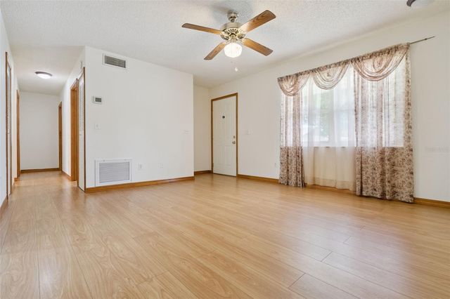 131 FLOWER QUEEN COURT, Orlando, FL 32807