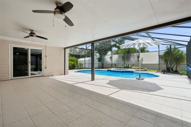131 FLOWER QUEEN COURT, Orlando, FL 32807
