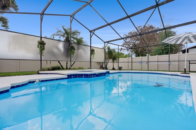 131 FLOWER QUEEN COURT, Orlando, FL 32807