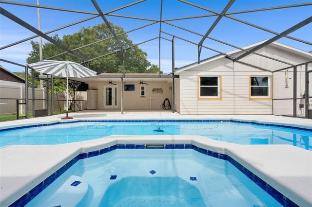131 FLOWER QUEEN COURT, Orlando, FL 32807
