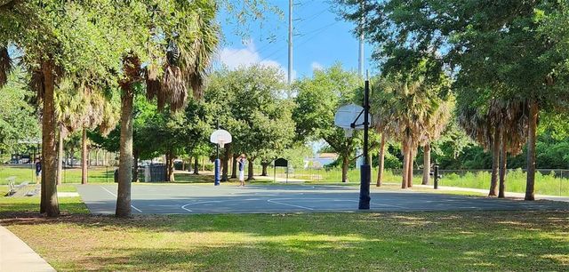 131 FLOWER QUEEN COURT, Orlando, FL 32807