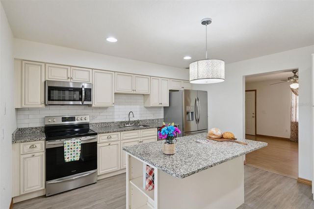 131 FLOWER QUEEN COURT, Orlando, FL 32807