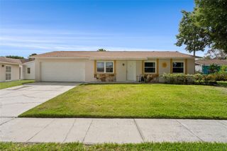 131 FLOWER QUEEN COURT, Orlando, FL 32807