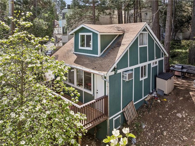 794 Woodland, Crestline, CA 92325